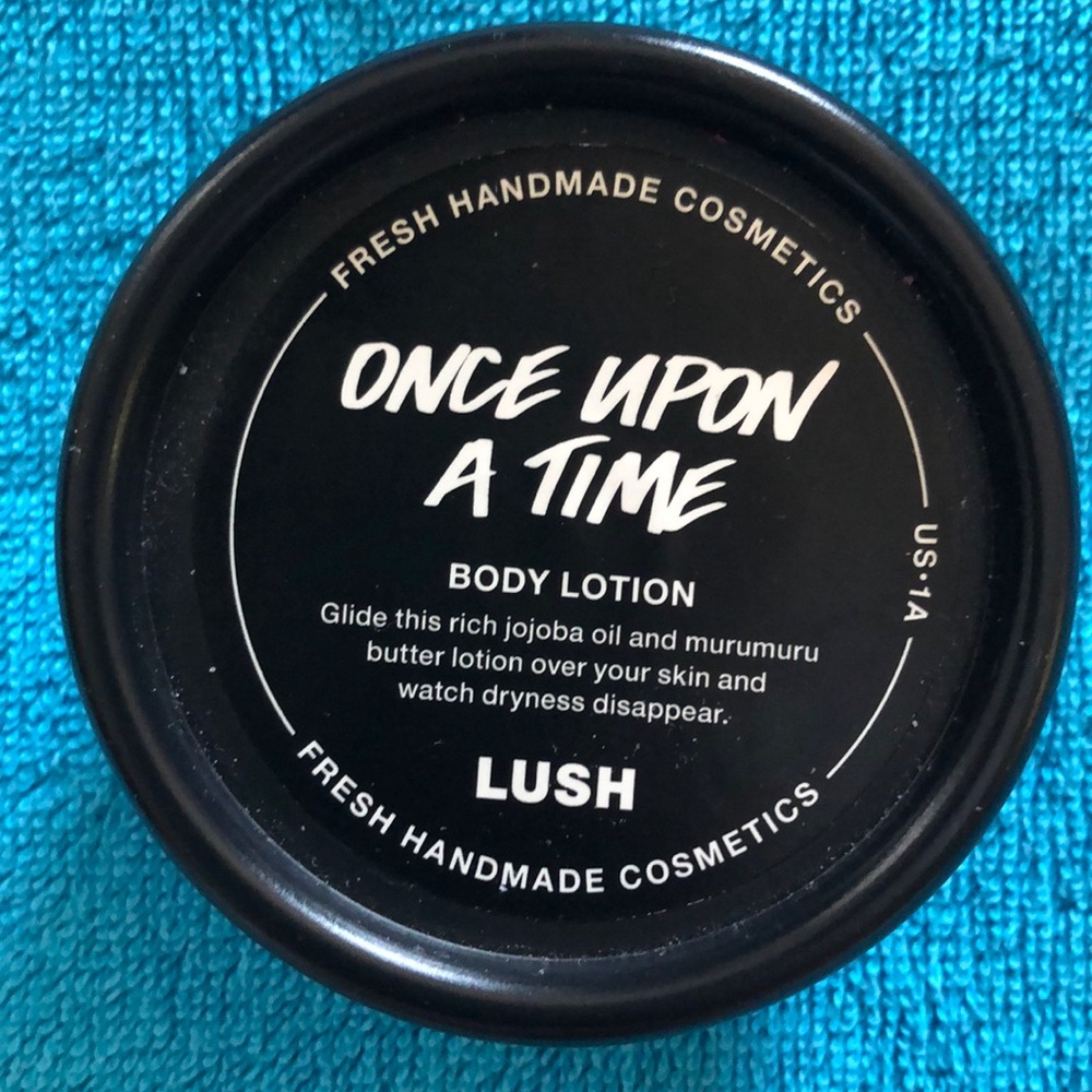 Lush Once upon a time body lotion